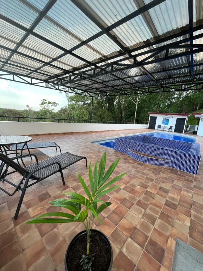 Hotel Los Cielos Del Caribe Cahuita Exterior foto