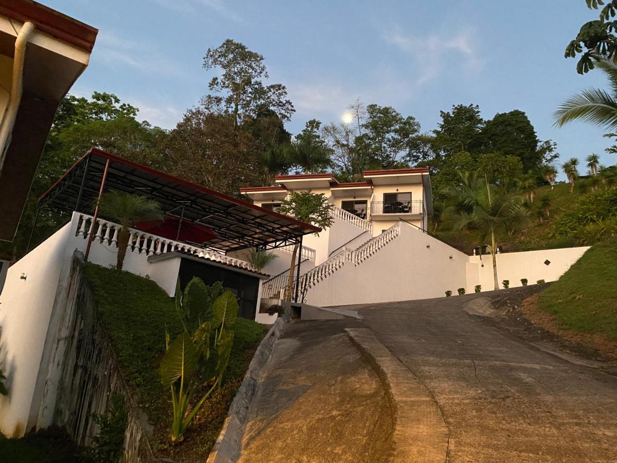 Hotel Los Cielos Del Caribe Cahuita Exterior foto